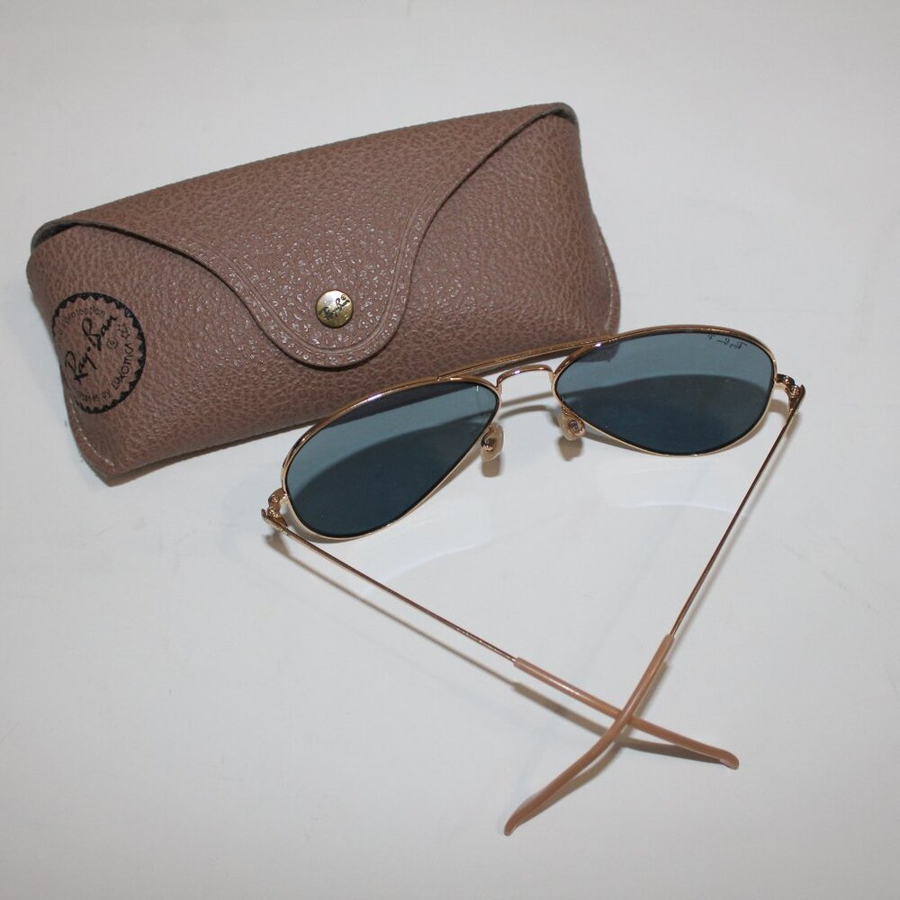 Ray Ban Aviators - Picture 4 of 6